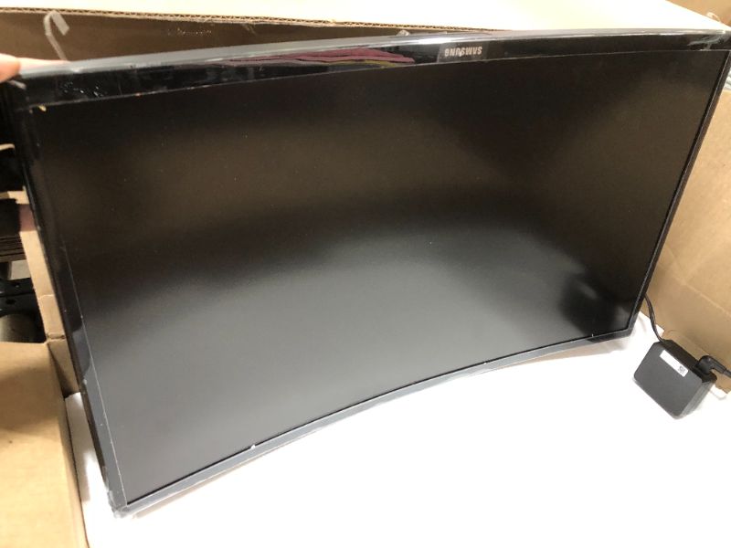 Photo 3 of Samsung - CF398 Series C27F398FWN 27" LED Curved FHD FreeSync Monitor - High Glossy Black
