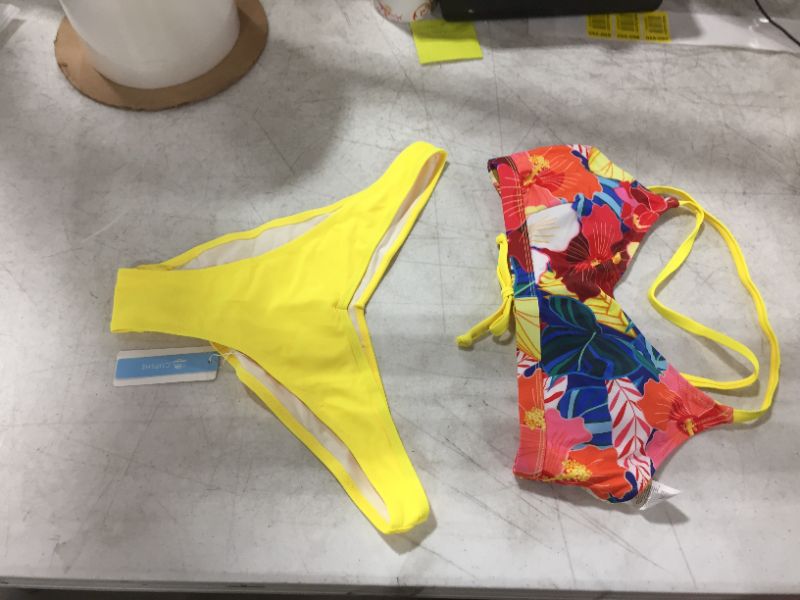 Photo 2 of Bright Floral Print Bikini XL 
