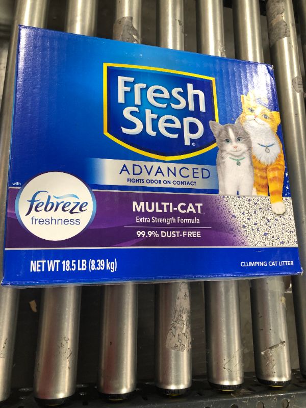 Photo 2 of 2pk of Fresh Step Clean Paws Multi-Cat Litter, Low Dust, Scented with Febreze, 18.5lbs
