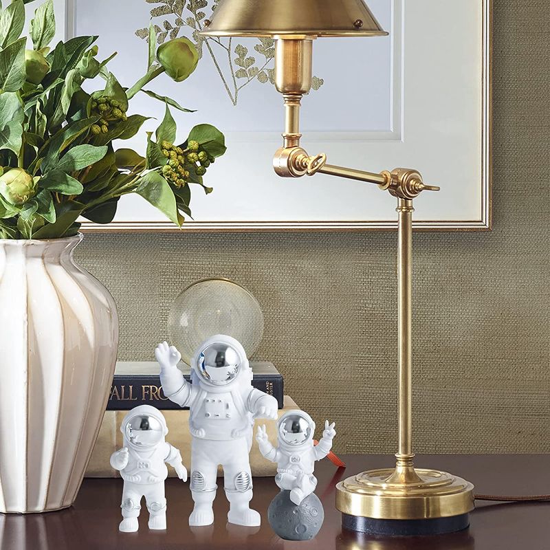 Photo 1 of 3Pcs Astronaut Statue Decor Set