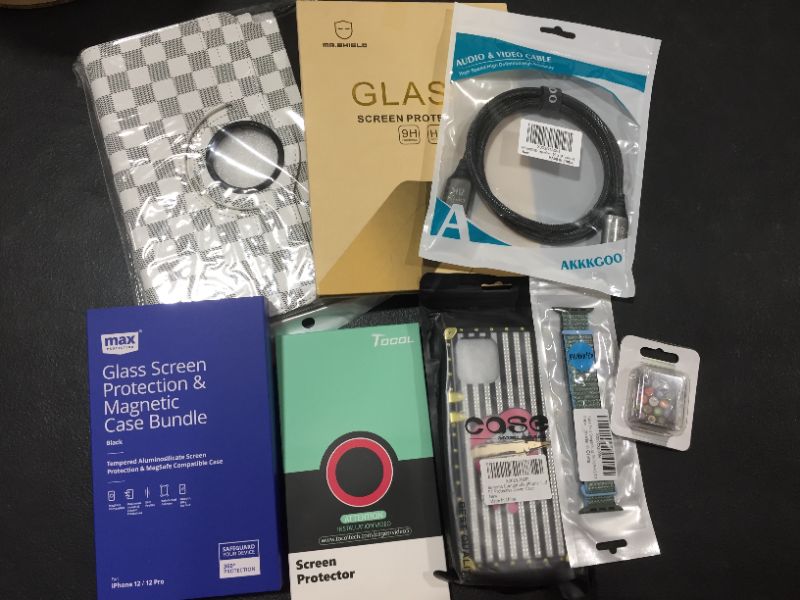 Photo 1 of Gadget Accessories Bundle!!!