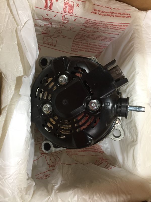 Photo 2 of ACDelco 84143543 GM Original Equipment Alternator
