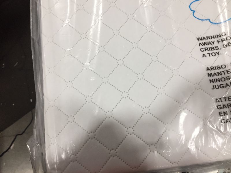 Photo 3 of Dream on Me Holly 3” Mini / Portable Waterproof Fiber Crib Mattress
