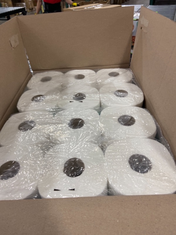 Photo 2 of Amazon Brand - Solimo Basic Flex-Sheets Paper Towels, 12 Value Rolls, White, 150 Sheets per Roll (New Version)