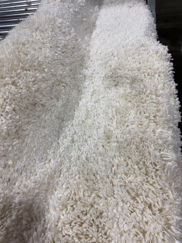 Photo 2 of 5'1"x6'9" Solid Eyelash Woven Shag Rug