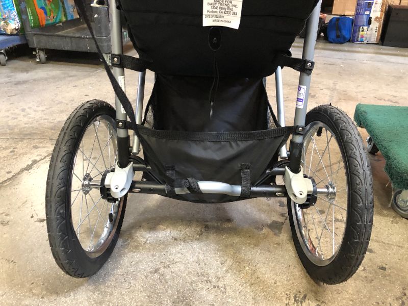 Photo 6 of Baby Trend Expedition Jogger Stroller, Phantom, 50 Pounds--NEEDS WHEELS REPLACED
