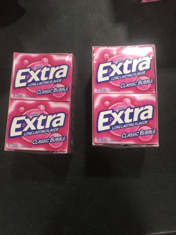 Photo 2 of 2 PACK!!! EXTRA Classic Bubble Sugar Free Chewing Gum, 15 Pieces (10 Pack)
BB MAY 12 2022
