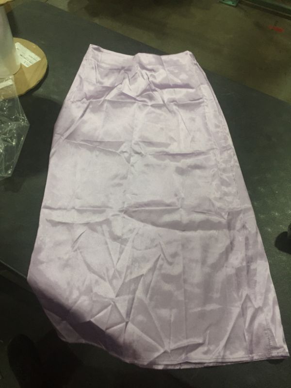 Photo 1 of  WOMEN'S SKIRT SMALL 