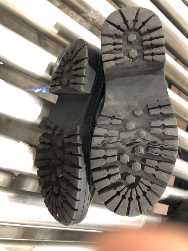 Photo 1 of Women's (US6) Black Booties