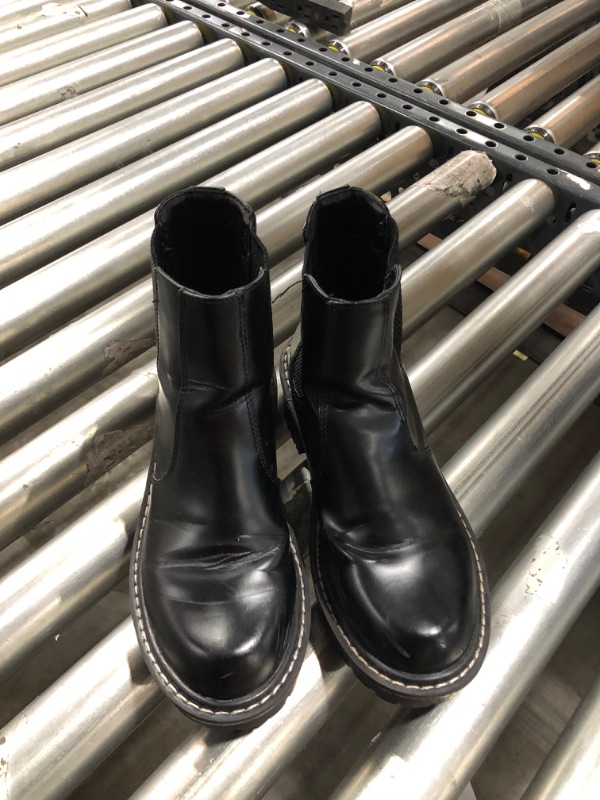 Photo 1 of Women's (US6) Black Booties