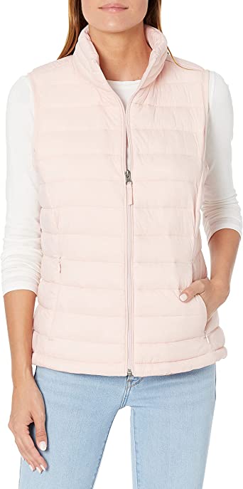 Photo 1 of Amazon Essentials Women's Lightweight Water-Resistant Packable Puffer Vest (S)
