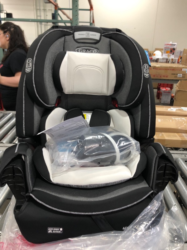 Photo 2 of Graco 4Ever DLX 4 in 1 Car Seat, Infant to Toddler Car Seat, with 10 Years of Use, Fairmont , 20x21.5x24 Inch (Pack of 1)
