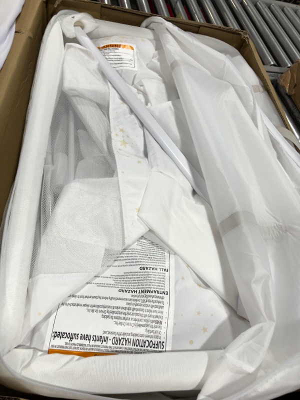 Photo 1 of Evolur Stellar Bassinet and Bedside Sleeper, White
