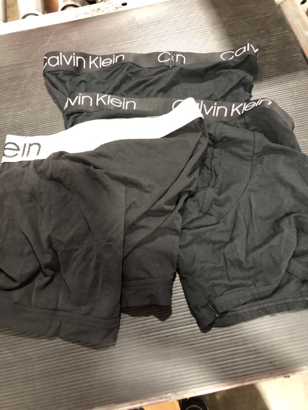 Photo 1 of 3pk of black  calvin klein boxer breifs 