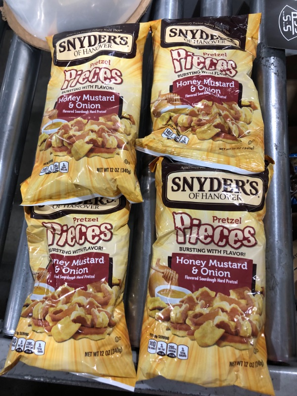 Photo 2 of 4pk of Snyders Pretzel Pieces, Honey Mustard & Onion - 12 Oz
BB: 07/30/2022