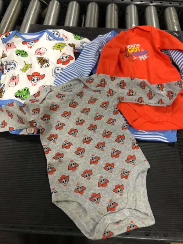 Photo 1 of 5 PACK ONESIES SIZE 9 MONTHS