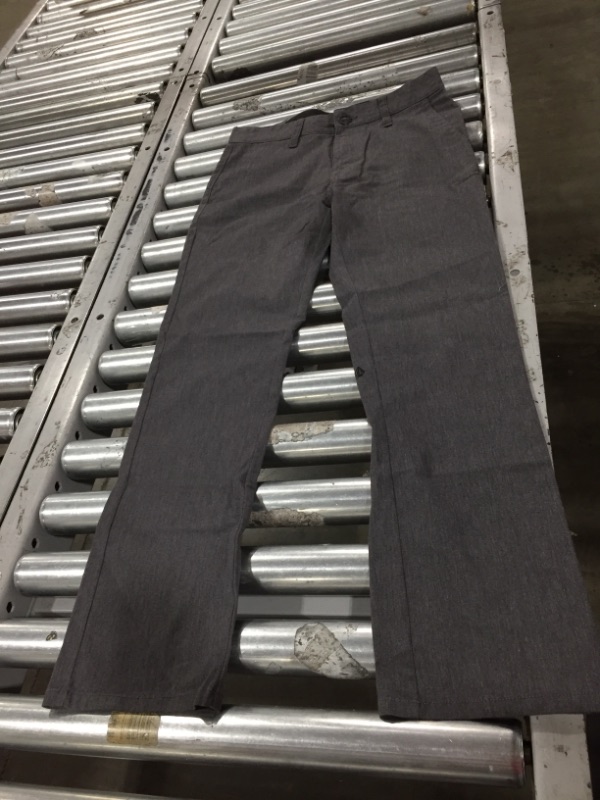 Photo 1 of Volcom size 28