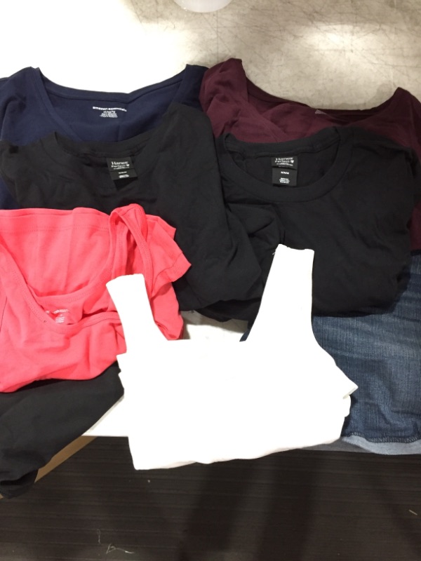 Photo 1 of CLOTHES BUNDLE S-XL