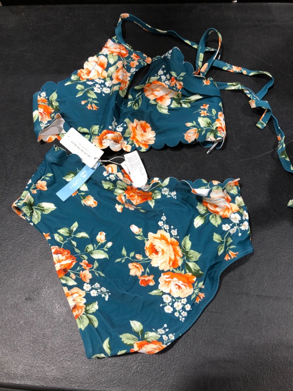 Photo 1 of Women's 2 Piece Swim Suit Large 