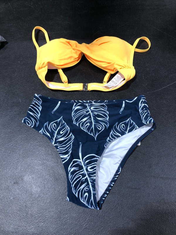 Photo 2 of Women's 2 Piece Swim Suit XS