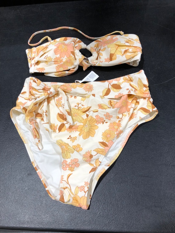 Photo 1 of Women's 2 Piece Swim Suit Large 