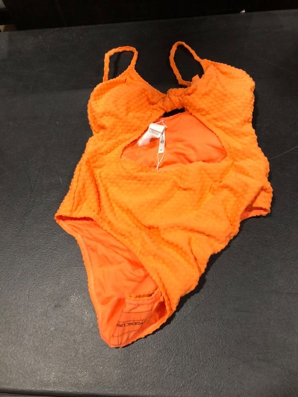 Photo 1 of Women's 1 Piece Swim Suit Medium 