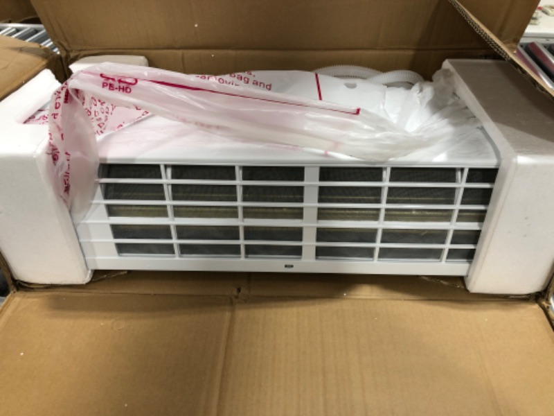 Photo 3 of Commercial Cool 12,000 BTU 17 SEER Ductless Mini Split Air Conditioner with Heat, No HVAC Installer Required, 220V, CSAH1220AC, White 
