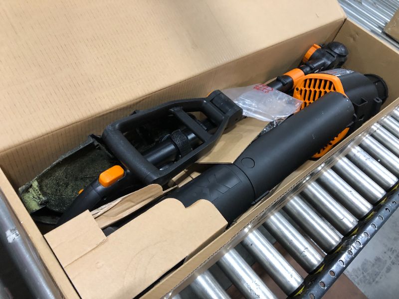 Photo 2 of WORX WG930.2 20V GT Revolution Trimmer & Turbine Blower+ Dual Port charger
