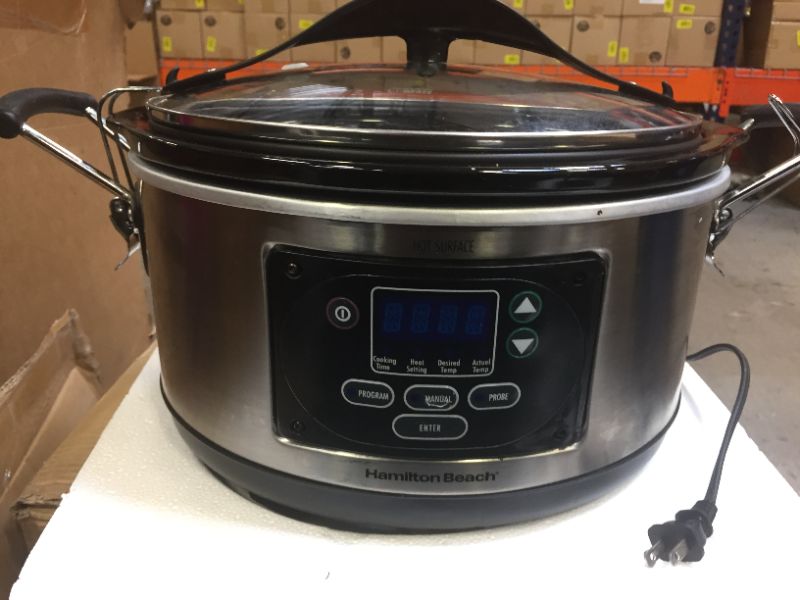 Photo 2 of Hamilton Beach 33969 t Digital 6 Qt Programmable Slow Cooker Crockpot Only (missing accessories) ---parts only 
