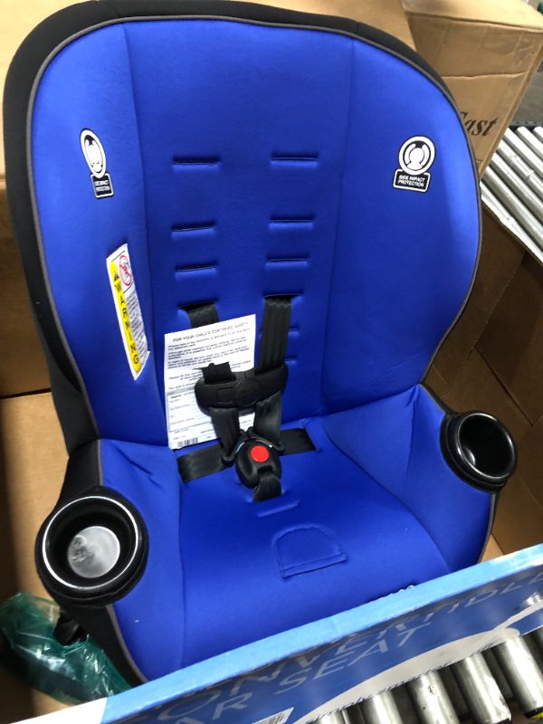 Photo 2 of Cosco Onlook 2-in-1 Convertible Car Seat, Rear-Facing 5-40 pounds and Forward-Facing 22-40 pounds and up to 43 inches, Vibrant Blue
