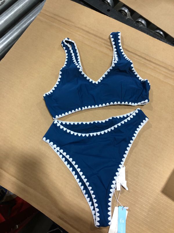 Photo 2 of Blue And White Crochet Trim Sporty Bikini, size S
