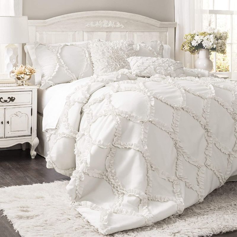 Photo 1 of Avon 3-Piece King Comforter Set Bedding