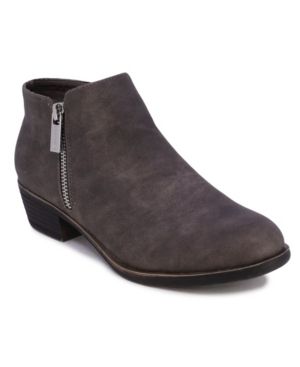 Photo 1 of Nautica Alara Ankle Booties. Designed with a comfy memory foam insole, the Alara Booties from Nautica are in an ankle silhouette for charming flair.  SIZE 8.5 WOMENS 