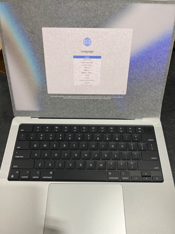 Photo 6 of 2021 Apple MacBook Pro (14-inch, Apple M1 Pro chip with 8?core CPU and 14?core GPU, 16GB RAM, 512GB SSD) - Silver
