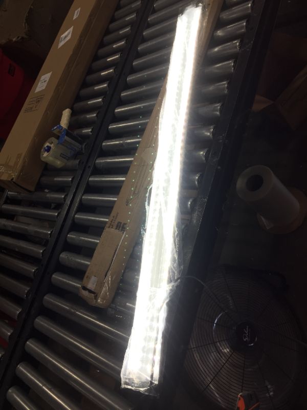 Photo 2 of ZJOJO Linkable LED Shop Light for Garage, LED Shop Light 4FT with Pull Chain (ON/Off), 3000K/4000K/5000K, 42W 4800LM Bright LED Shop Lights with 5 Year Warranty for Workshop Office Warehouse-1Pack
