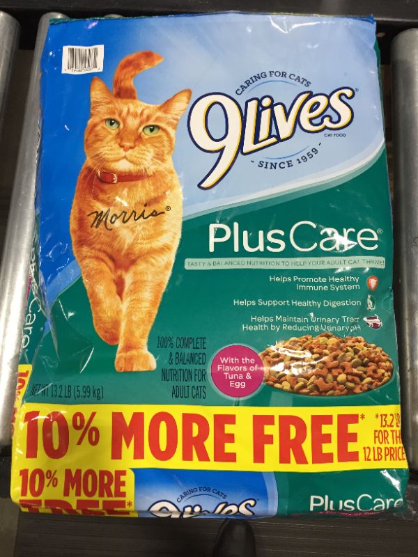 Photo 2 of 9Lives Plus Care Dry Cat Food Bonus Bag, 13.2-Pound (exp. 04.17.2022)