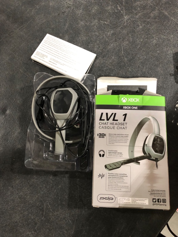 Photo 2 of PDP Xbox One LVL 1 Chat Gaming Headset, Grey Headset, 048-040-NA-YCAM
