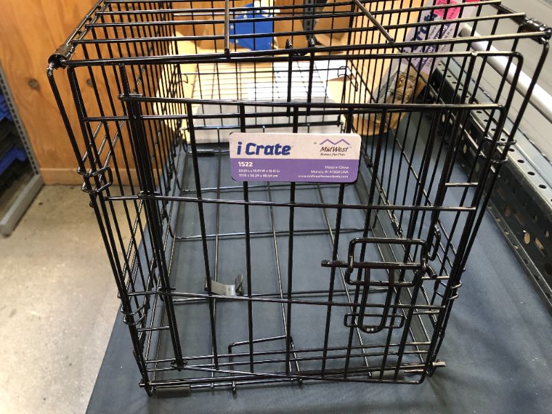 Photo 2 of Amazon Basics Foldable Metal Wire Dog Crate with Tray, Single Door, 36 Inch
