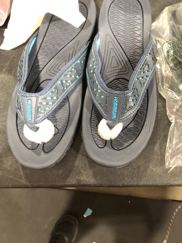 Photo 1 of GUBARUN Mens Sport Flip Flops Comfort Casual Thong Sandals Outdoor
44/285 size
