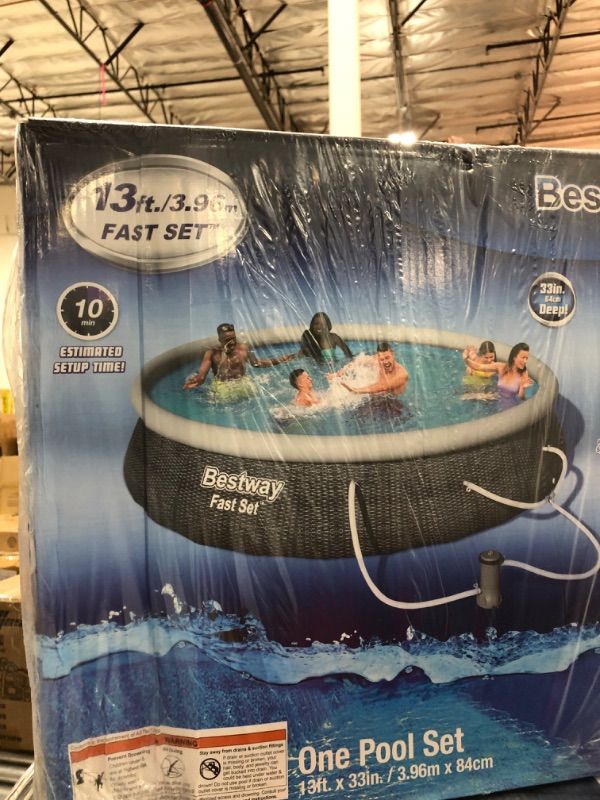 Photo 2 of Bestway Fast Set 13’ X 33” Round Inflatable Pool Set