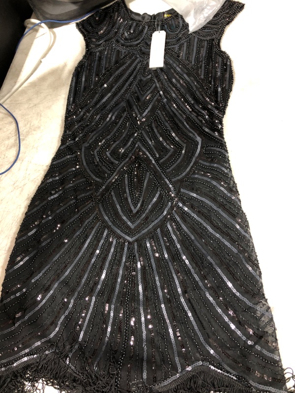 Photo 2 of BABEYOND Women's Flapper Dresses 1920s Beaded Fringed Great Gatsby Dress, Large