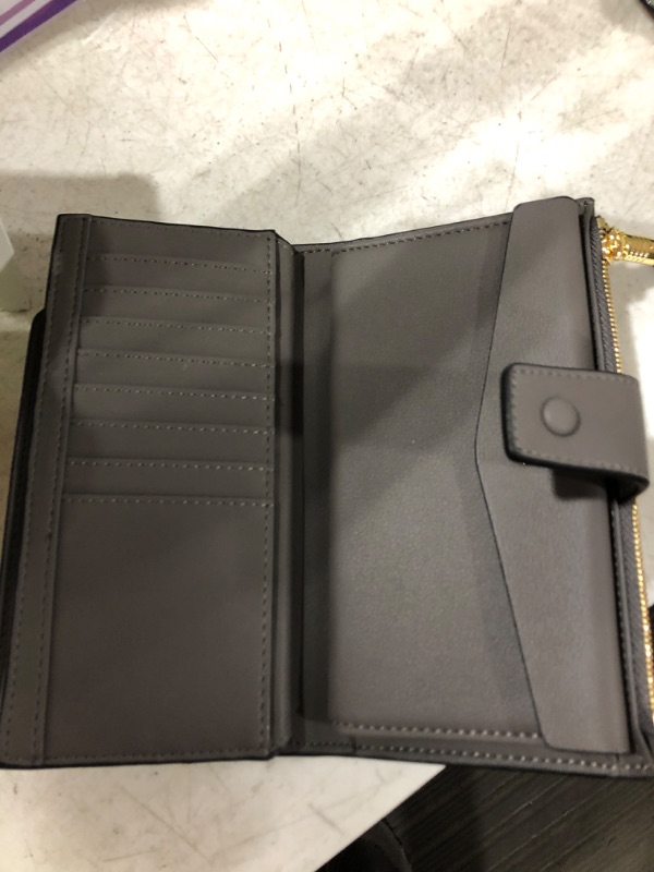 Photo 2 of Travelambo Womens RFID Blocking Large Capacity Luxury Waxed Genuine Leather Clutch Wallet Multi Card Organizer
