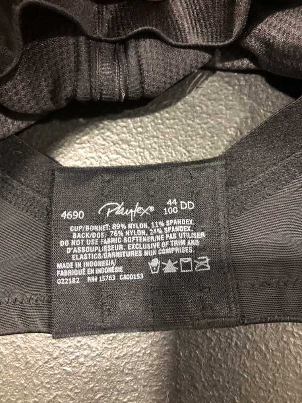 Photo 3 of Playtex Women's 18 hour Super Soft Cool and Breathable Wirefree Bra US4690, Size 44DD