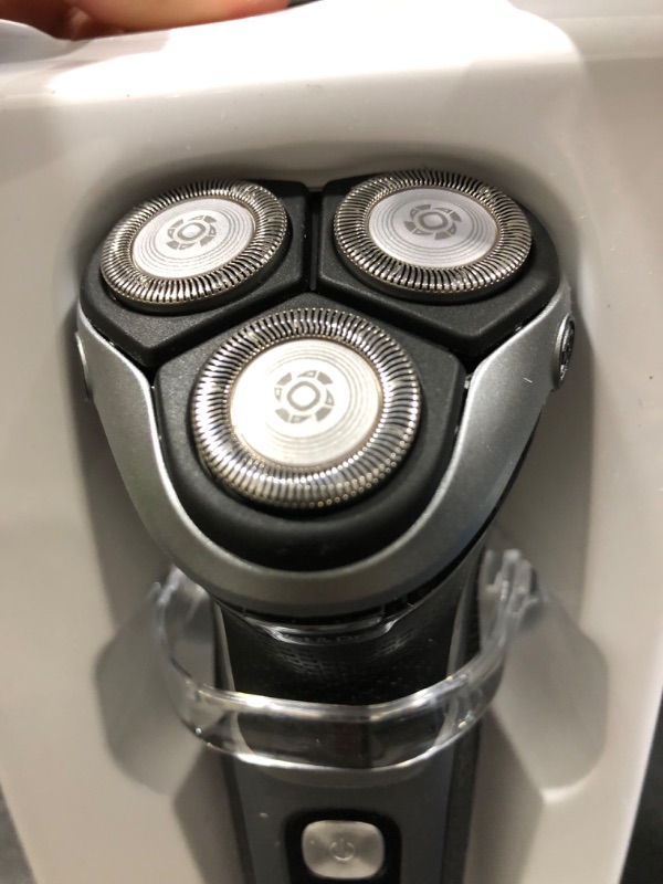Photo 1 of Philips Norelco Shaver 3800, Rechargeable Wet & Dry Shaver with Pop-up Trimmer, Charging Stand and Storage Pouch, Space Gray, S3311/85
