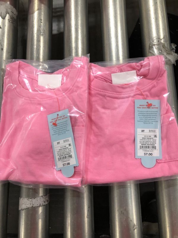 Photo 2 of 2pk of Toddler Drop Shoulder Short Sleeve T-Shirt - Cat & Jack™ pink
Size 3T

