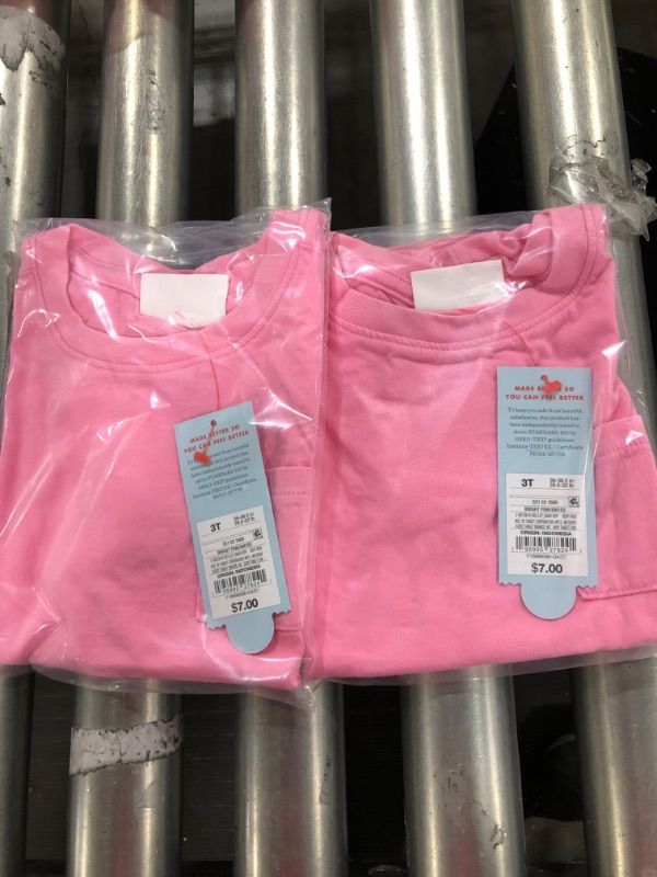 Photo 1 of 2pk of Toddler Drop Shoulder Short Sleeve T-Shirt - Cat & Jack™ pink
Size 3T


