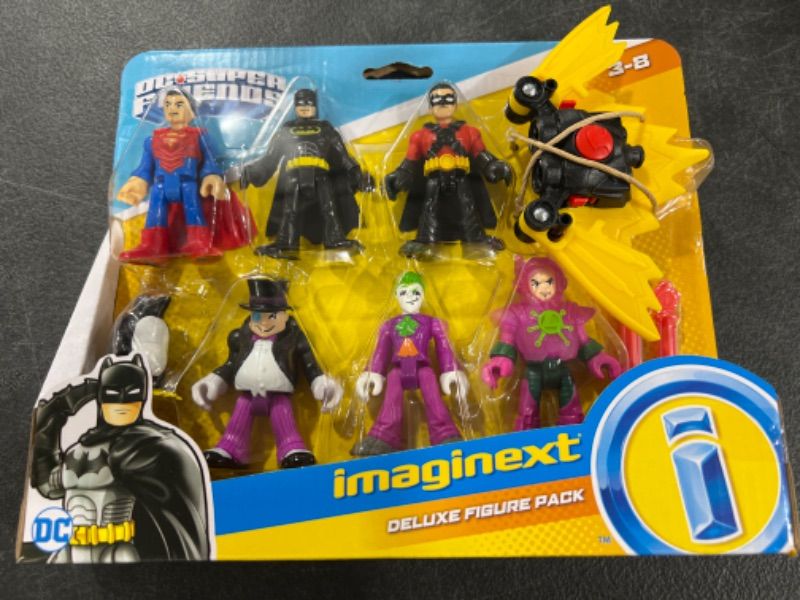 Photo 2 of Fisher-Price Imaginext DC Super Friends Deluxe Figure Pack (Target Exclusive)

