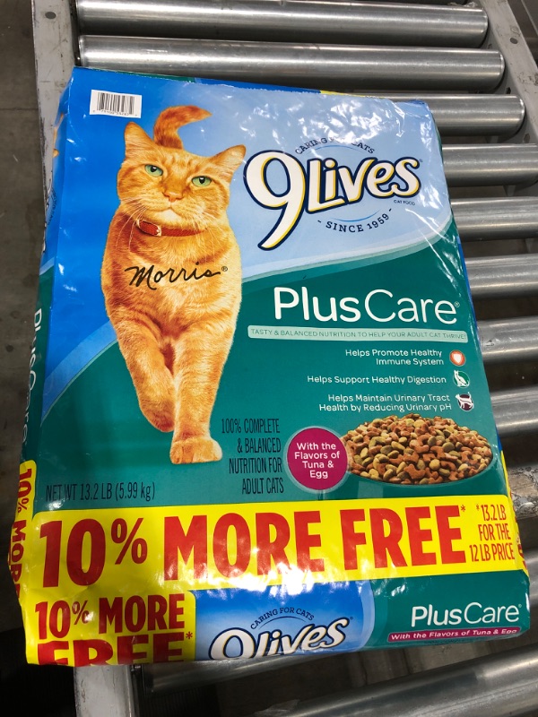 Photo 2 of 9Lives Plus Care Dry Cat Food, 13.3 Lb exp 04/14/2022