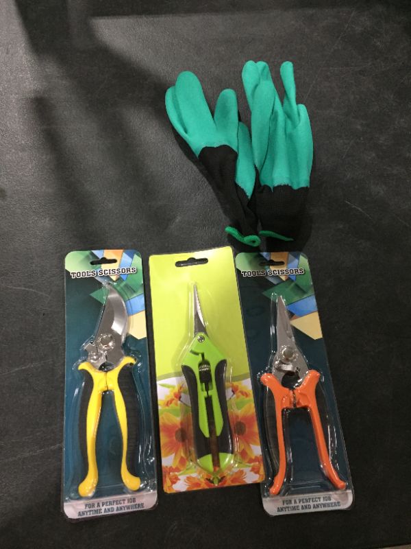 Photo 2 of 3 Pack Garden Pruning Shears Stainless Steel Blades Handheld Pruners Set with Gardening Gloves
