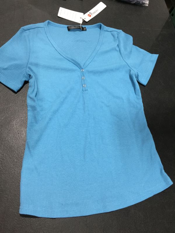 Photo 1 of Women's Blue Top Sz S